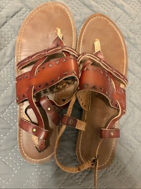 Mossimo Supply Co. Tan/Brown Leather Strappy Sandals